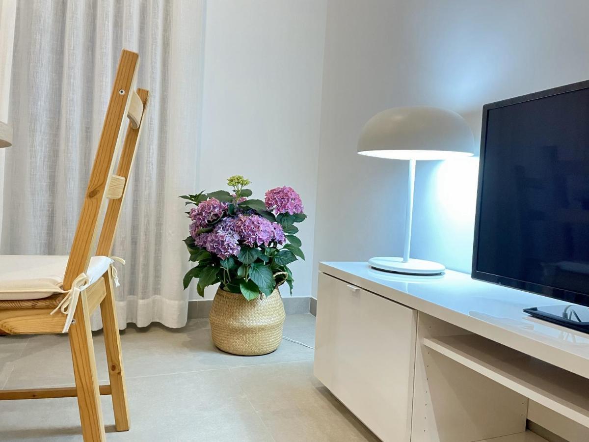Apartamentos Madre Selva Fernan Perez Eksteriør bilde
